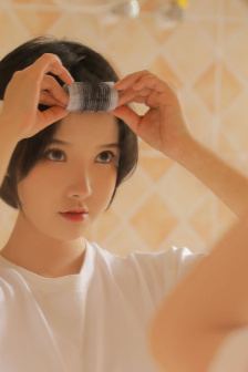 墨燃给楚晚宁用冰块